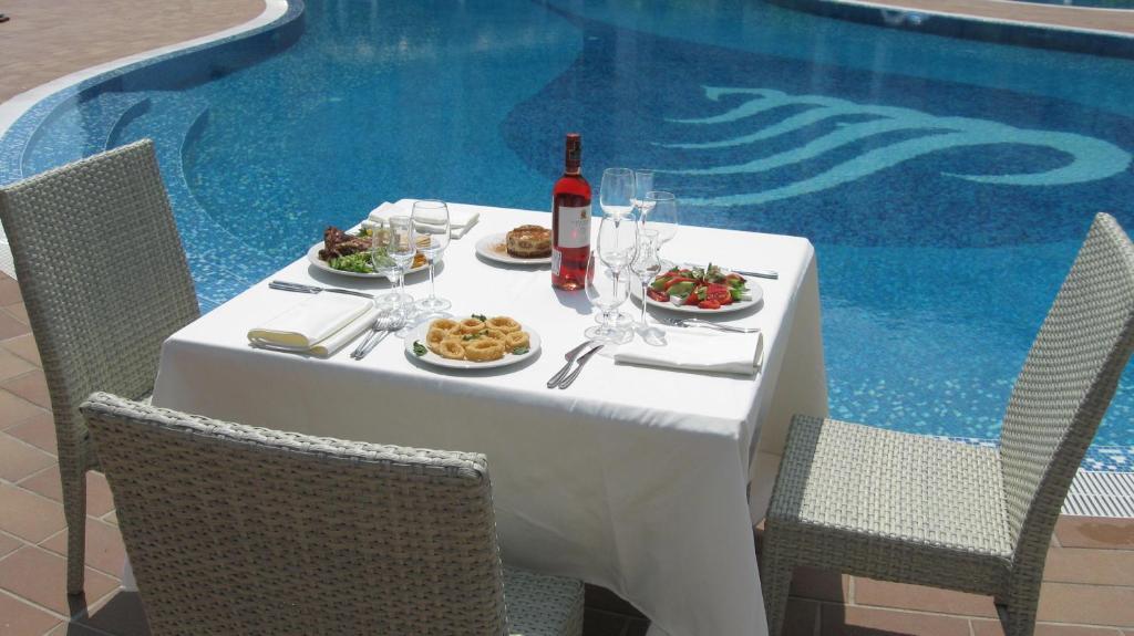 מלון סוזופול Costa Bulgara Mediterranean Club מראה חיצוני תמונה
